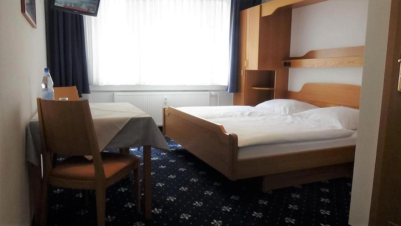 Hotel Zur Traube Bad Homburg vor der Höhe Esterno foto