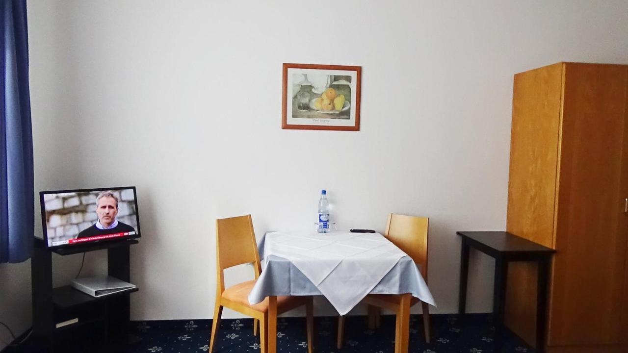 Hotel Zur Traube Bad Homburg vor der Höhe Esterno foto